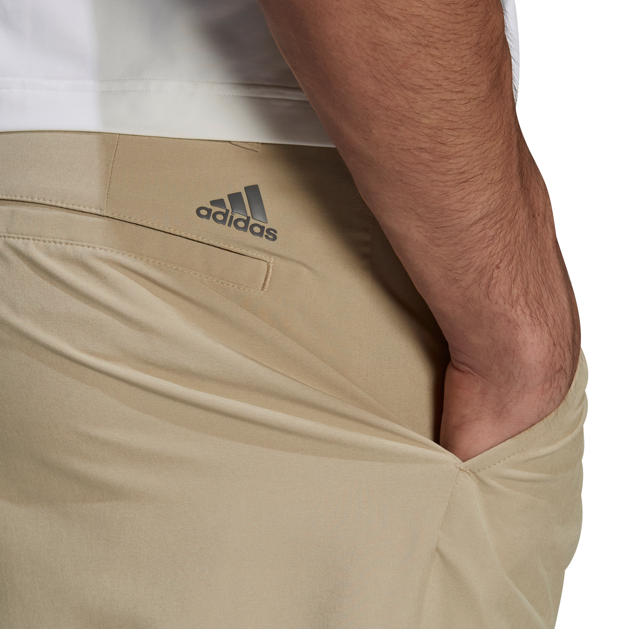 raw gold 'ULTIMATE365' CORE SHORT (8.5" INSEAM) GOLF SHORT - MEN