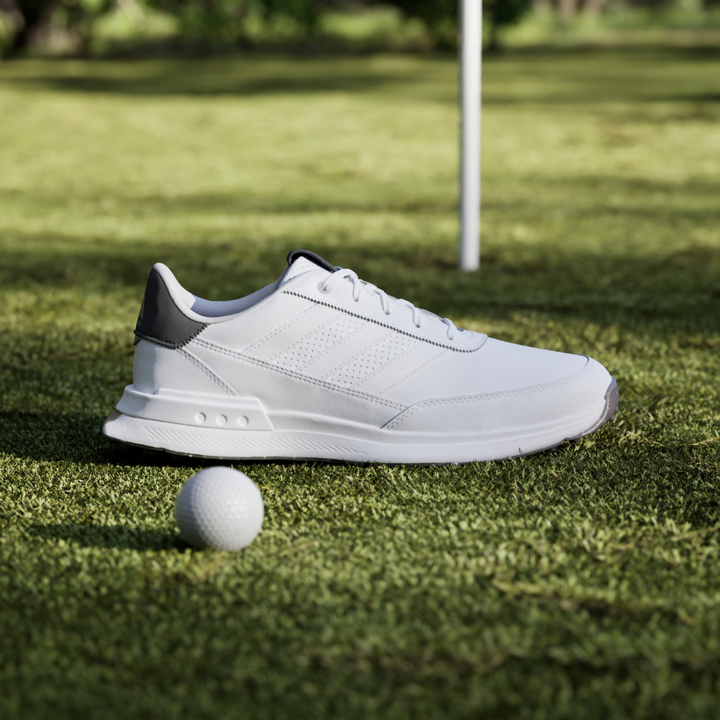 S2G SPIKELESS LEATHER