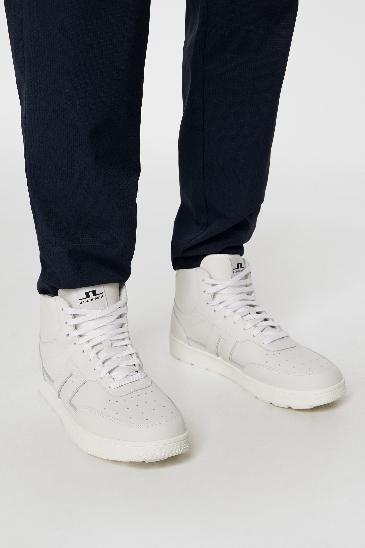 Ace High-Top