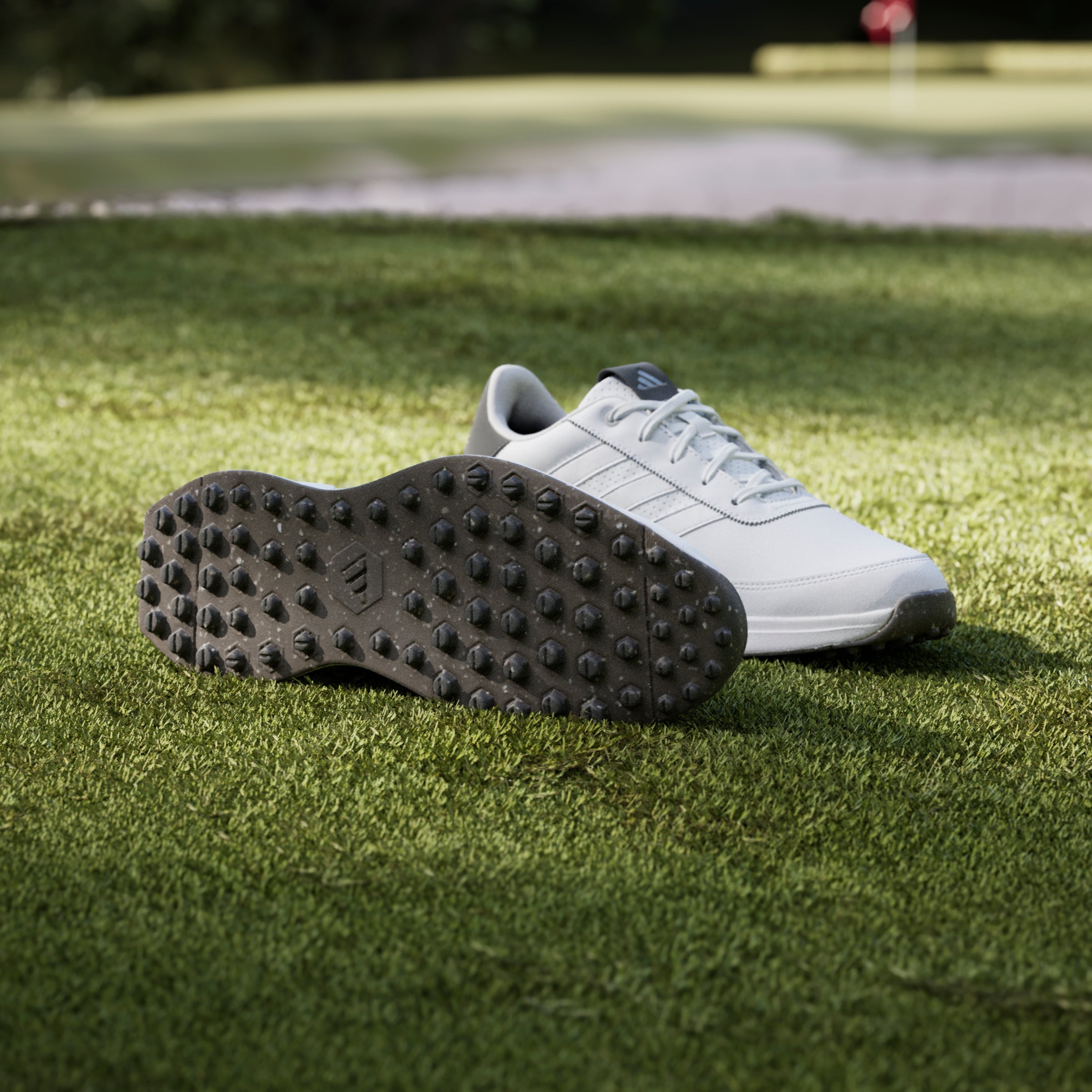 S2G SPIKELESS LEATHER